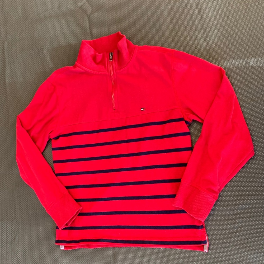 EUC Boy’s Tommy Hilfiger Quarter Zip Top -Med